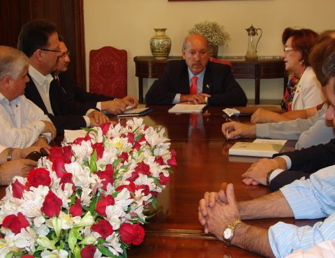 Reunião entre governo, centrais e empresários é remarcada para 1º de dezembro