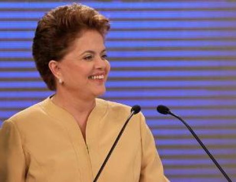 No debate, Dilma perguntou e não teve respostas de Serra