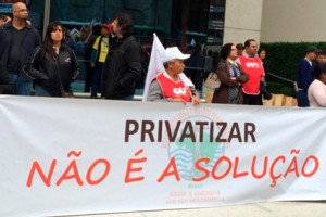Trabalhadora durante ato contra a privatização das estatais – Secom/CUT