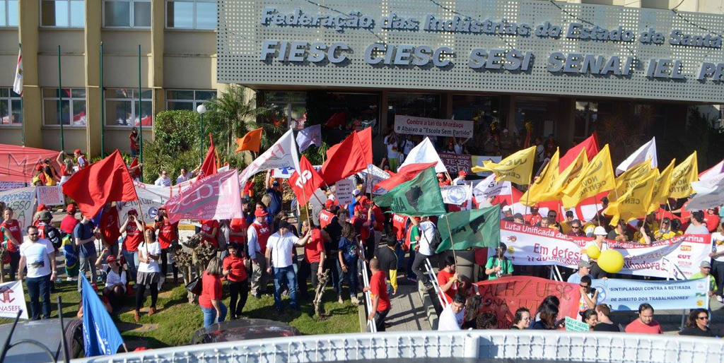 Atos em todas as regiões do país defendem emprego e direitos