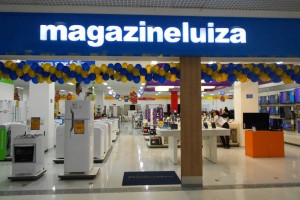 Magazine Luiza dispara 7% após aumento de 243% no lucro