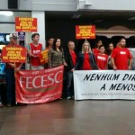 Representantes dos trabalhadores abordam deputados nos aeroportos