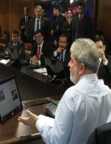 Lula diz que vai se tornar blogueiro e twiteiro após mandato
