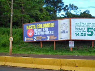 Tribunal Regional Eleitoral censura outdoors do Sindicato dos Trabalhadores em Educação do Estado