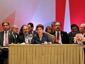 Dilma pede à comunidade internacional que respeite e valorize os países do Brics