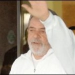 Lula deixa hospital e inicia quimioterapia na segunda-feira