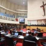 Piso Estadual é aprovado pelos deputados e passa a valer com efeito retroativo a janeiro