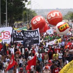 Movimentos sociais definem calendário de mobilização contra reformas de Temer