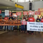 Pressão para votar contra a terceirização – PL 4302