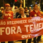 Ato pede “Fora Temer” e “Diretas Já!” em Florianópolis