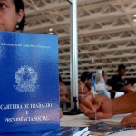 Crise faz com que mulheres entrem no mercado de trabalho de forma precária