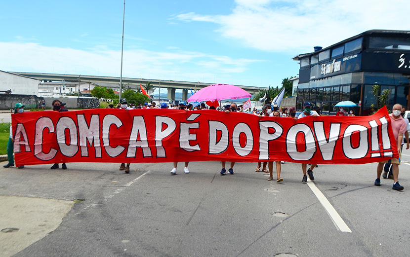 Trabalhadores da empresa de limpeza de Florianópolis mantêm greve