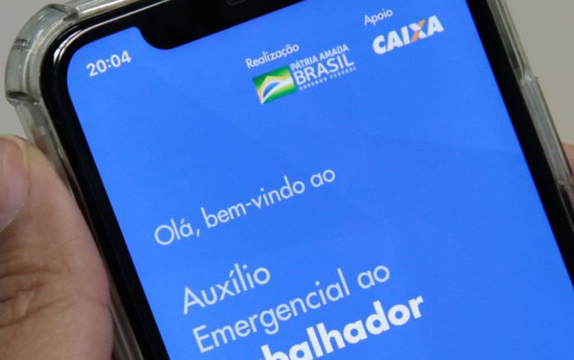 Bolsonaro reduz em 50% valor do auxílio emergencial que vai até dezembro